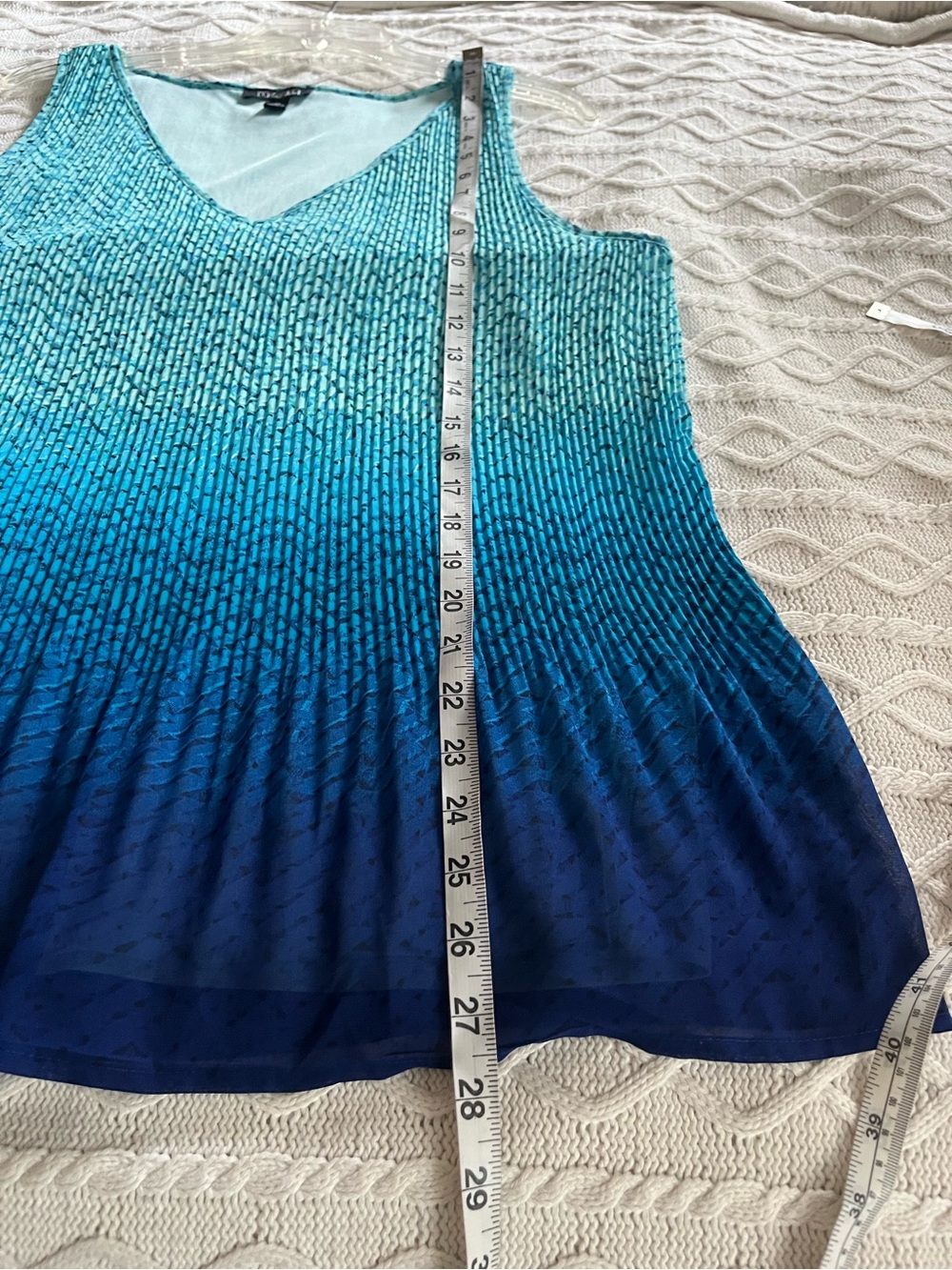 Roz & Ali Textured Royal Blue Ombre V-Neck Sleeveless Blouse Size XL - Picture 11 of 14